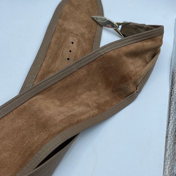 Vintage leather wide 3” waist belt 30.5” and smaller - Picture 7 of 7